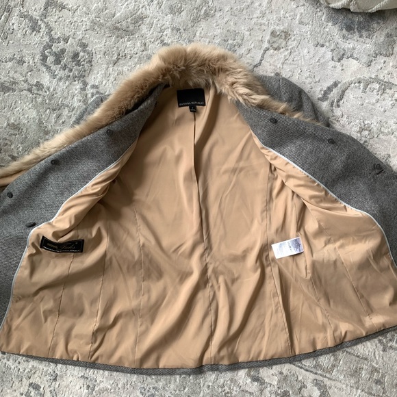 Banana Republic Wool Blazer with Removable Faux Fur - Picture 3 of 13